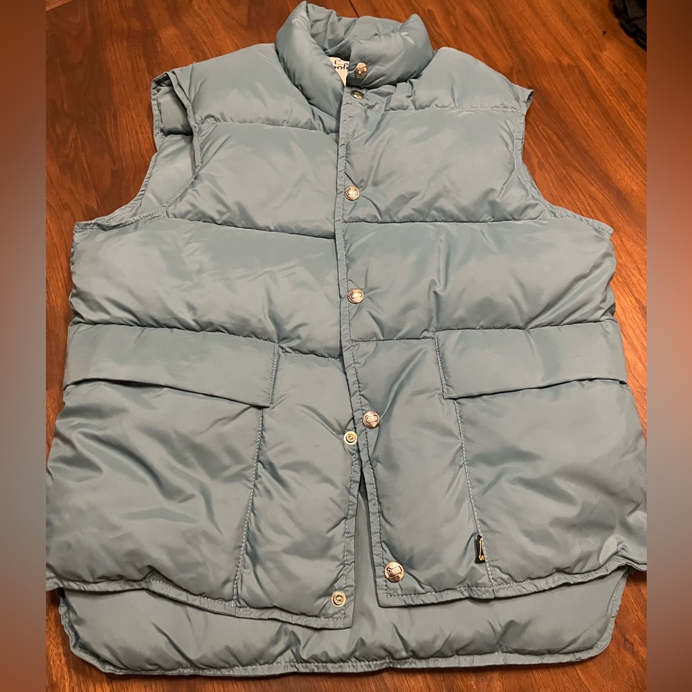 Vintage Woolrich Blue Button Down Pocket Puffer Vest Like New